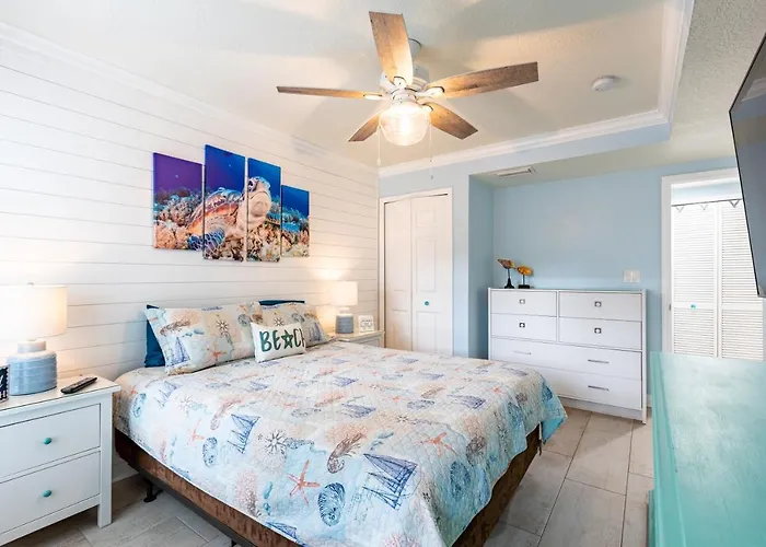 Apartment In Paradise -beach And Intracoastal Waterway Clearwater Beach